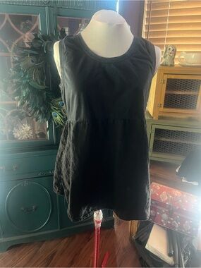 Flax Design medium Black Sleeveless Peplum Tank Top